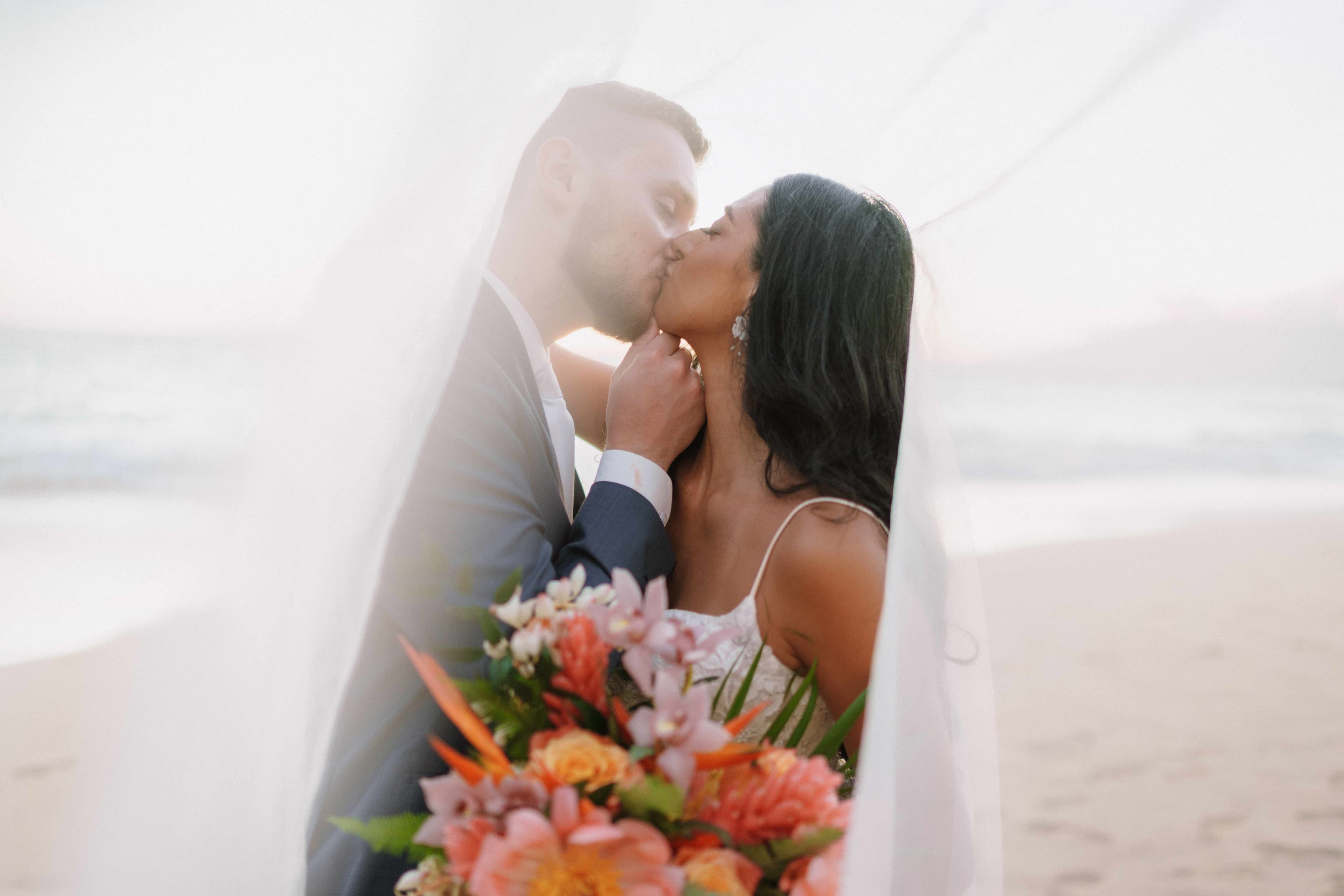 Maria Lanakila Church Wedding: Historic Lahaina Ceremony